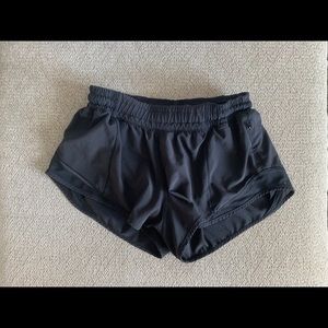 Lululemon Black Hotty Hot Shorts Size 6